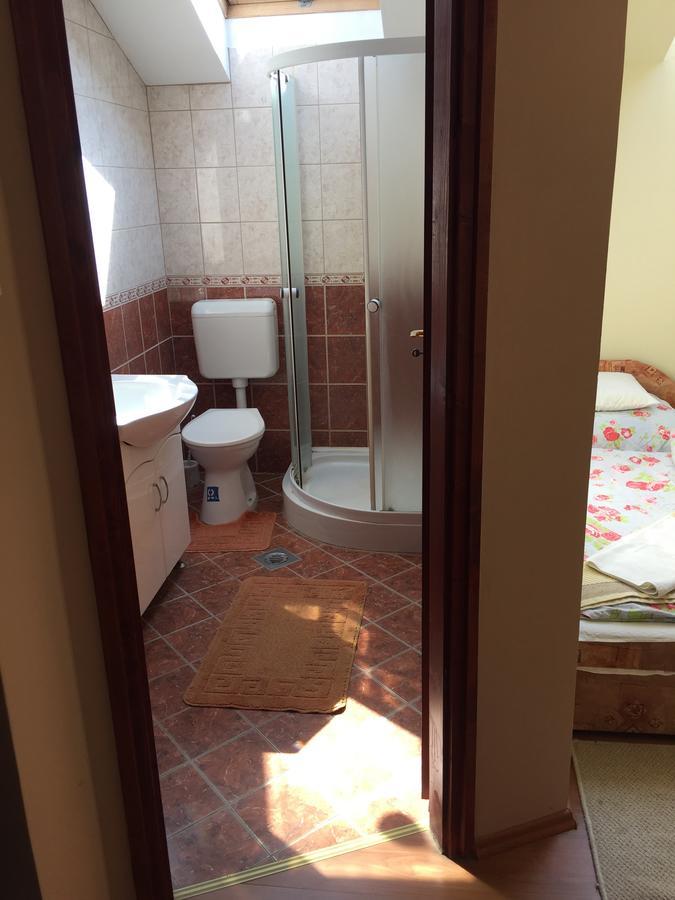 Villa Negra Motel Berzence Εξωτερικό φωτογραφία