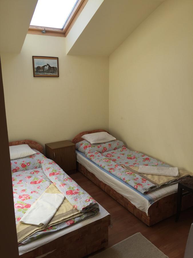 Villa Negra Motel Berzence Εξωτερικό φωτογραφία