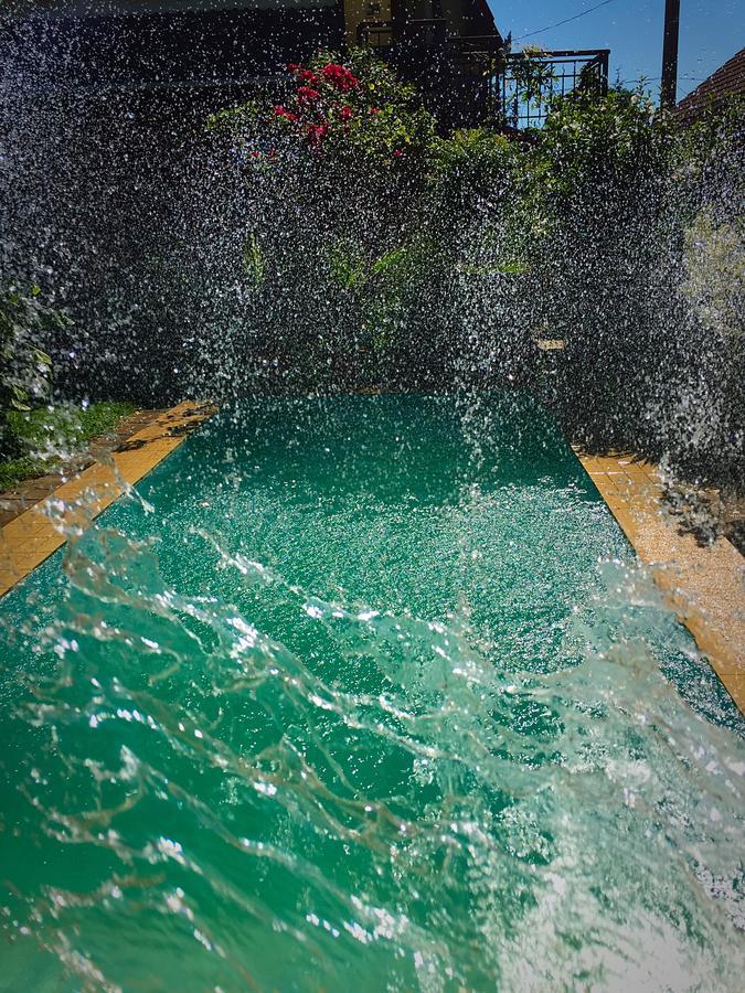 Villa Negra Motel Berzence Εξωτερικό φωτογραφία