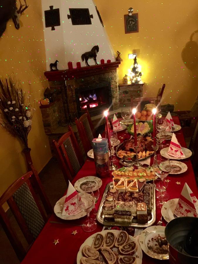 Villa Negra Motel Berzence Εξωτερικό φωτογραφία